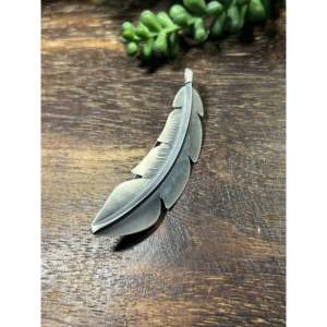 Barrette à cheveux en argent sterling avec plume - Élégante pince à cheveux en cristal pour un style de Noël moderne - Épingle à cheveux en métal de 5 cm - Product Image 3