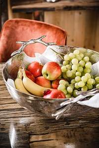 Bol à Fruits rond en aluminium, Table de salon, cuisine, décoration des aliments, bol de service avec poignées en bois - Product Image 2