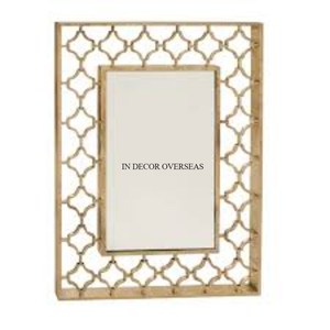 Beau design unique plaqué or miroir mural à cadre en métal de qualité supérieure accessoires de décoration pour la maison et l'hôtel fournitures - Product Image 4