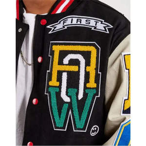 Veste universitaire en laine surdimensionnée pour homme, personnalisée, coupe ample, broderie en chenille, patchwork, logo sur le devant, style hip-hop, streetwear - Product Image 3