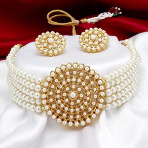 Collar Gargantilla Redondo Blanco con Elegantes Detalles de Perlas - Product Image 5