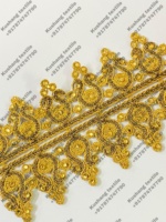 Dentelle marocaine dorée avec broderies, perles et paillettes, soluble dans l'eau, couleur personnalisée pour les bordures de vêtements - Offres en gros