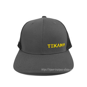 Casquettes de camionneur de haute qualité en denim noir/toile/corduroy/maille, mode extérieure, logo personnalisé OEM, casquettes à visière incurvée, fermeture à pression - Product Image 1