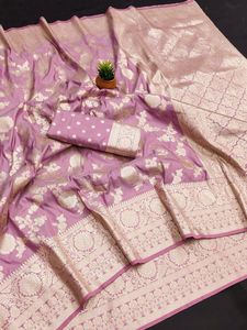 Sari de seda Banarasi suave de primera calidad con tejido zari y diseño Meenakari en toda la prenda. - Product Image 4