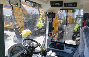 Para la cargadora de ruedas modelo XCMG XC978, minicargadora de orugas con capacidad nominal de carga de 3 toneladas, motor variado, incluyendo minicargadora, tractor para madera y cargadora. - Product Image 4