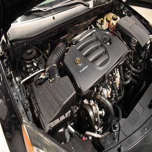 ¡Oferta Imperdible! Buick Regal GS 2012 Súper Limpio, Transmisión Manual de 6 Velocidades, Motor Turbo de 4 Cilindros, Tracción Delantera, Sedán de Lujo Negro - Product Image 6