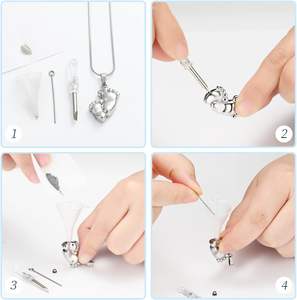 Plata Huella Urna Cenizas Cremación Joyería para Mujeres Hombres Acero inoxidable Bebé Pie Collares Joyería para cenizas humanas Tamaño personalizado - Product Image 6