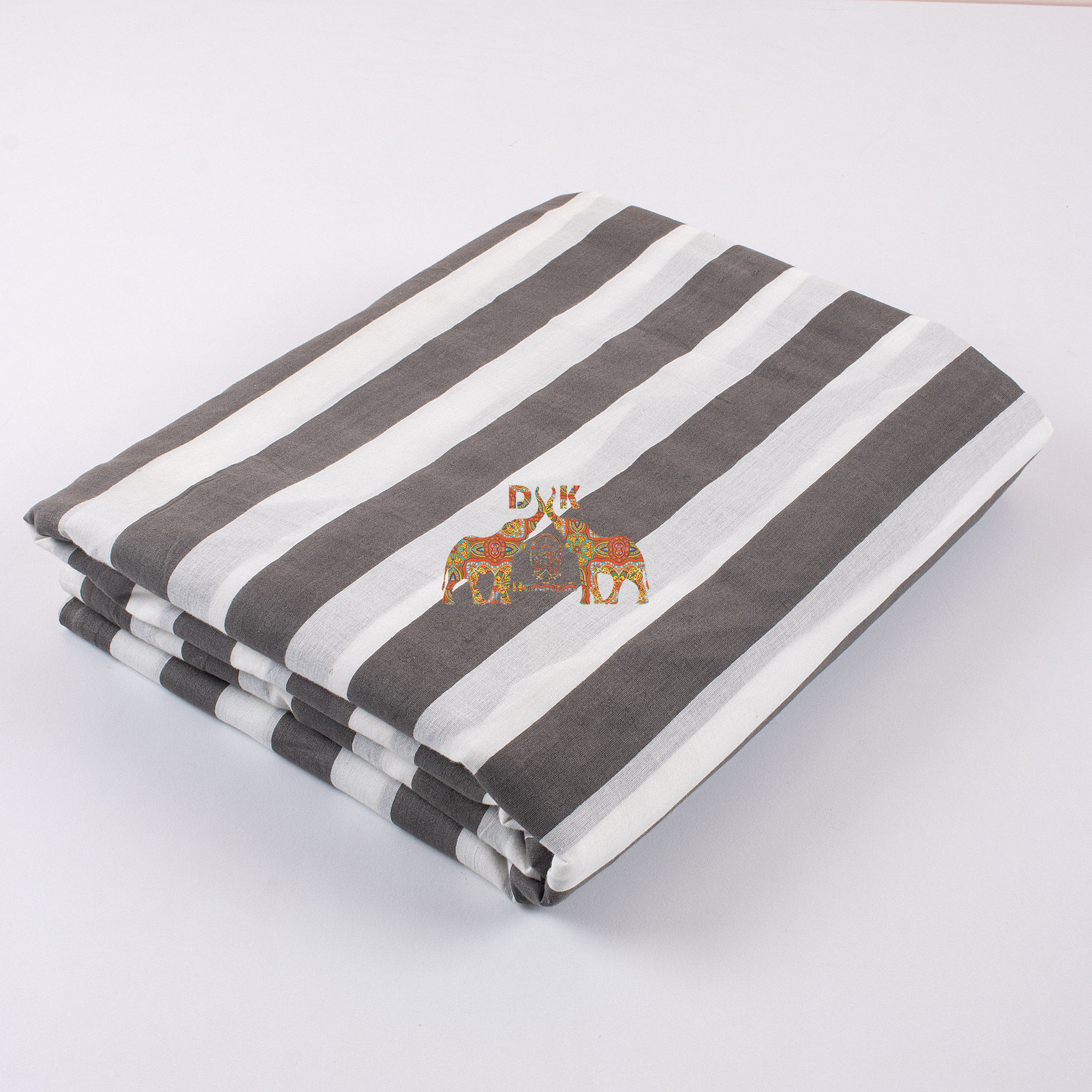 สีดำสีขาว