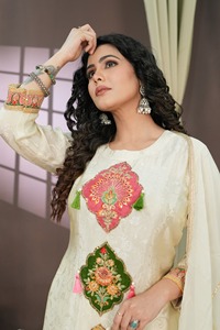 Nueva llegada étnico Georgette bordado indio y pakistaní Salwar Kameez fiesta Formal listo Kurtis conjunto con pantalón y Dupatta - Product Image 2