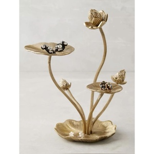 Centres de table décoratifs de mariage en métal européen pour les fêtes de maison et les décorations de penthouse - Product Image 5