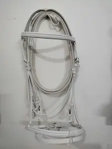 Brida de Equitación ADEEFA Premium Weymouth de PVC con Riendas Acolchadas Suaves y Herrajes de Acero Inoxidable. - Product Image 4