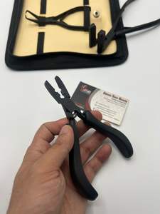 Kit de herramientas Premium Microlink con alicates para extensiones de cabello de acero inoxidable negro mate, Tijera para cortar el cabello, lazo para tirar del cabello personalizado - Product Image 5