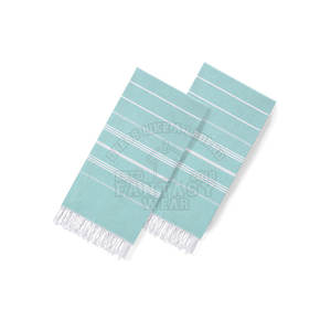 Serviette de plage à séchage rapide avec tissu léger, idéale pour les voyages, le bord de la piscine ou les aventures à la plage - Product Image 3