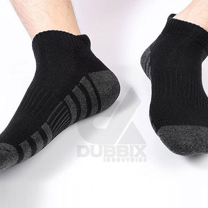 Factory Manufacture Custom Design Sport <b>Socks</b> for <b>Men</b> Women Crew Custom Made Sport <b>Socks</b> - Product Image 3