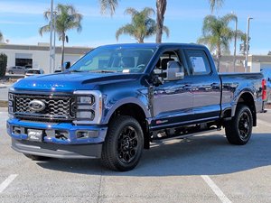 Ford Super Duty F-250 SRW LARIAT 2025 Usado en Buen Estado - Product Image 2