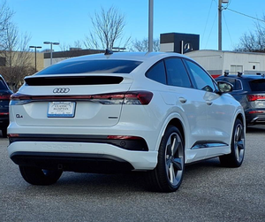 Audi Q4 e-tron Sportback Premium Plus 2025 d'occasion avec navigation & SUV AWD conduite à gauche avec conduite à droite Ventes de véhicules LHD/RHD - Product Image 2