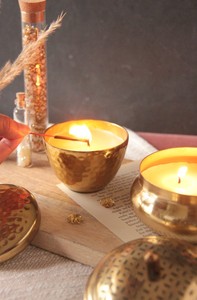 Luxury Metal Hammered Wax Jar Candle With Lid Home Christmas Wedding Outdoor Decor in Best Price - Product Image 2