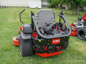 Cortadora de Césped Comercial Toro 72960 Z-Master Serie 6000 de 60 Pulgadas con Motor Kawasaki de 31 HP - Product Image 4