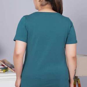 T-shirt pour femme en coton doux 100% pur de qualité exportateur, coupe classique pour un confort quotidien - Product Image 4