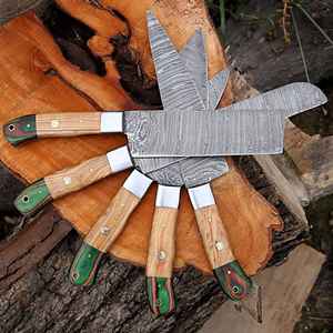 Ensemble de couteaux de chef en acier Damas de haute qualité, fabriqué à la main, pour usage professionnel en restaurant, avec sac en cuir, couteaux à découper la viande - Product Image 3