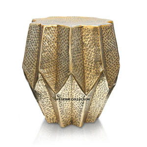 Mesa Auxiliar de Diseño Metálico para Decoración del Hogar, Color Dorado, Hecha a Mano, Diseño Redondo, Tapa de Mármol Blanco, Suministros de Fábrica - Product Image 2