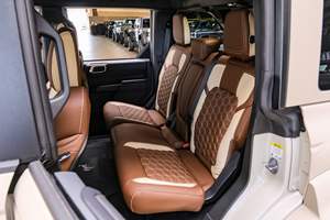 Prêt à être expédié - Ford Bronco 2025 Big Bend 4x4 4WD toutes options, titre propre, occasion - Product Image 2