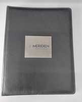 Exportateur indien de couvertures de menu en cuir PU de qualité supérieure, certifiées ISO, durables, avec logo personnalisé, porte-documents en métal nickelé pour restaurant et hôtel