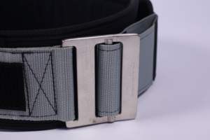 Cinturón <span class=keywords><strong>de</strong></span> soporte <span class=keywords><strong>de</strong></span> espalda <span class=keywords><strong>de</strong></span> nailon duradero profesional <span class=keywords><strong>de</strong></span> alta calidad para gimnasio cinturón <span class=keywords><strong>de</strong></span> levantamiento <span class=keywords><strong>de</strong></span> pesas ajustable - Product Image 4