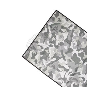 Serviette de golf en tissu absorbant de qualité supérieure, toucher confortable, pour le nettoyage en extérieur et les activités sportives - Product Image 4