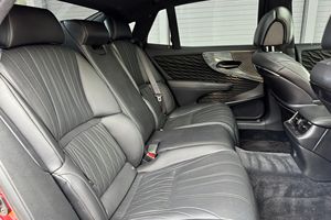 รถมือสอง LHD/RHD ปี 2019 เล็กซัส LS 500 - Product Image 2