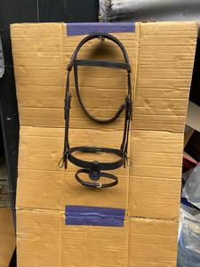 Brida inglesa de PVC duradera para montar en carreras, equipo ecuestre occidental con costuras elegantes, filete de cuero plano para caballos - Product Image 4