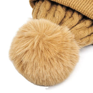 Gorros de Punto Personalizables de Estilo Urbano Unisex, Hechos de Acrílico Suave, Transpirables, Impermeables y Ajustables - Product Image 3