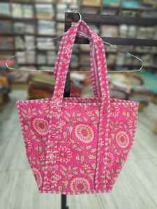 Sac fourre-tout en coton imprimé Tokri matelassé, imprimé floral gris, sac de transport, vente en gros, exportation en vrac, B2B, ensemble de voyage, shopping, utilisation au détail - Product Image 4