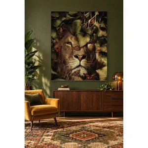 Impresión en lienzo de Fida con león coronado y mariposas monarquas - Product Image 3