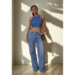 Top Corto de Algodón Cambray Azul a Cuadros con Cuello Halter, Sin Tirantes, con Botones y Cierre de Cremallera - Product Image 2