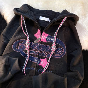 DTG เสื้อมีฮู้ดสำหรับผู้ชายเสื้อมีฮู้ดตัดเย็บริมผ้าดิบมีฮู้ดเสื้อครอปแนวสตรีทวินเทจโลโก้ออกแบบได้ตามที่ต้องการ - Product Image 1