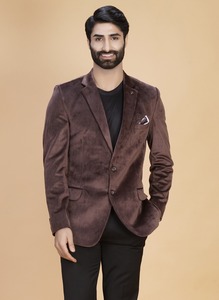 เสื้อเบลเซอร์กำมะหยี่สุดหรู พร้อมกางเกงขายาวเข้าชุดสำหรับผู้ชาย เหมาะสำหรับใส่ทำงานและงานกลางคืน มีจำหน่ายแล้ว - Product Image 2