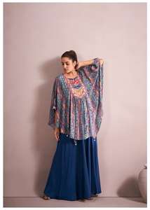 Vêtements décontractés et de fête pour femmes, style moderne, multicolores, en coton infroissable, longueur standard, inspirés des tenues traditionnelles indiennes et pakistanaises - Product Image 3