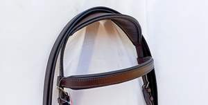 Nouveau confort de bride en cuir anatomique de qualité supérieure entièrement rembourré avec des rênes en cuir - Product Image 2