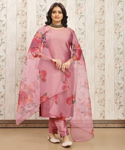 NOUVEL ARRIVÉ ART SOIE UNI HAUT BAS AVEC IMPRIMÉ NUMÉRIQUE DUPATTA FESTIVE WEAR PRIX DE GROS VÊTEMENT ETHNIQUE - Product Image 1