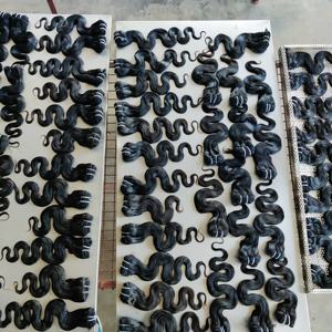 Fabrique des cheveux vietnamiens de couleur naturelle bon marché pour femmes noires, machine à double trame, cheveux humains non traités à ondes profondes - Product Image 4