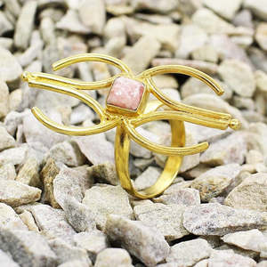 Bague en laiton plaqué or faite à la main, sertie de rhodochrosite naturelle, taille 12x12mm, poids 8,82g, bijoux fins, vente en gros - Product Image 5