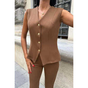 Traje de Punto Modal con Chaleco con Botones Dorados y Pantalones Estilo Español Colección 10245 - Product Image 3