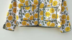 Chaqueta Acolchada de Algodón Estilo Boho Hecha a Mano en India para Mujer, Nuevo Estilo, Tejido Estampado Floral, Prenda Exterior Informal para Invierno - Product Image 2