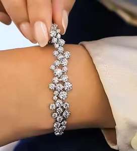 Pulsera de tenis con eslabones de diamante Moissanite, joyería de racimo de plata 925 para Socio de regalo de boda de diamante redondo - Product Image 2