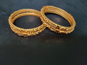 Direct Manufacturer Prices <b>Bangles</b> with 22CT <b>Gold</b> <b>Plated</b> Round Shaped Trendy Look <b>Bangles</b> for Sale by Indian Exporters - Product Image 2