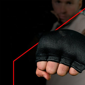 ถุงมือชกมวยสำหรับคิกบ็อกซิ่ง MMA ถุงมือหุ้มข้อมือทำจากวัสดุหนังที่สามารถกำหนดได้เอง - Product Image 3