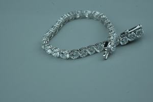 Stylish lab grown diamond moissanite pear <b>bracelet</b> customizable carat vs1 <b>gold</b> <b>rose</b> <b>gold</b> silver lightweight oem low moq b2b - Product Image 3