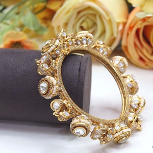 คอลเลกชันอัญมณีสีทองสำหรับผู้หญิงเด็กผู้หญิงดีไซน์พิเศษหินเคลือบเงาสำหรับงานแต่ง - Product Image 1