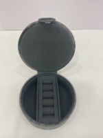 Boîte de rangement pour bijoux en bois et tissu velours, portable, de qualité supérieure, couleur et taille personnalisables, broderie à la main, noire, logo personnalisé